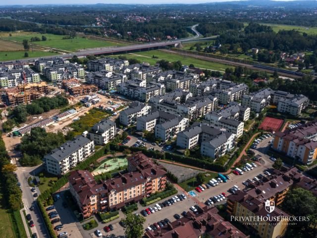 Lokal handlowo- usługowy 74 mkw Bieżanów- Prokocim - Lokal użytkowy - Wynajem - Kraków, Podgórze / Bieżanów-Prokocim