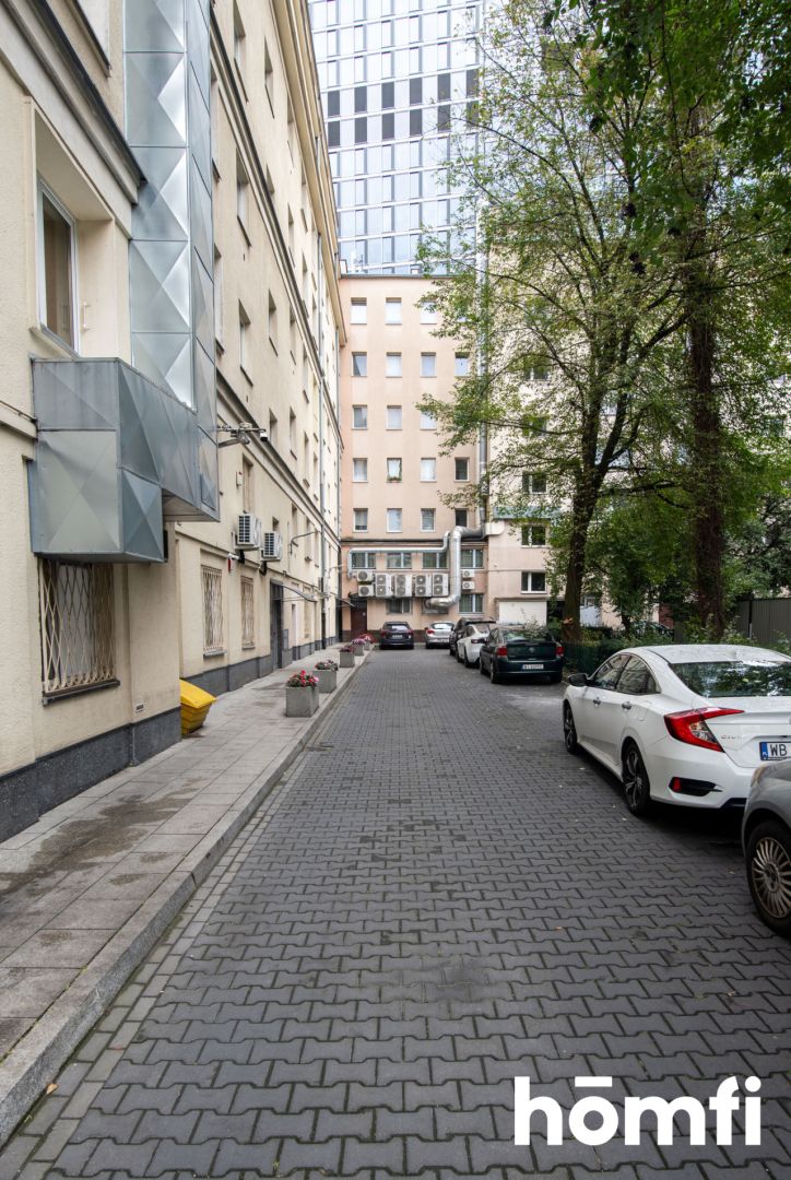 Przestronna Kawalerka w sercu Miasta 44m2 - Mieszkanie - Wynajem - Warszawa, Śródmieście