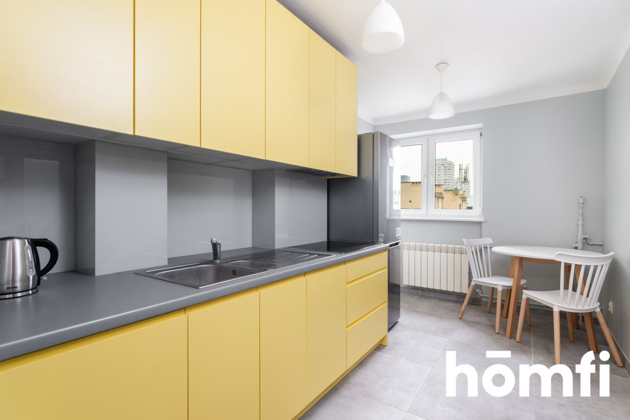 Przestronna Kawalerka w sercu Miasta 44m2 - Mieszkanie - Wynajem - Warszawa, Śródmieście