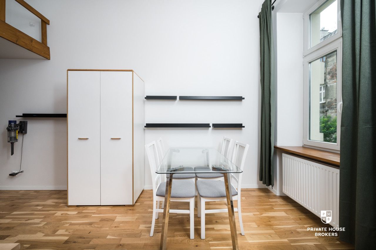 Studio z antresolą ul. Dietla 15 z widokiem na Wawel - Mieszkanie - Wynajem - Kraków, Śródmieście / Kazimierz
