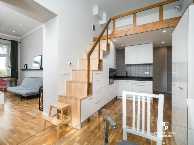 Studio z antresolą ul. Dietla 15 z widokiem na Wawel - Mieszkanie - Wynajem - Kraków, Śródmieście / Kazimierz