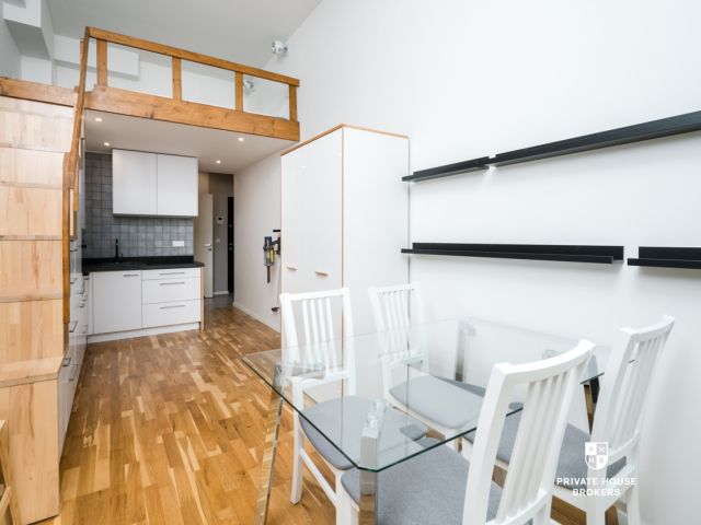 Studio z antresolą ul. Dietla 15 z widokiem na Wawel - Mieszkanie - Wynajem - Kraków, Śródmieście / Kazimierz