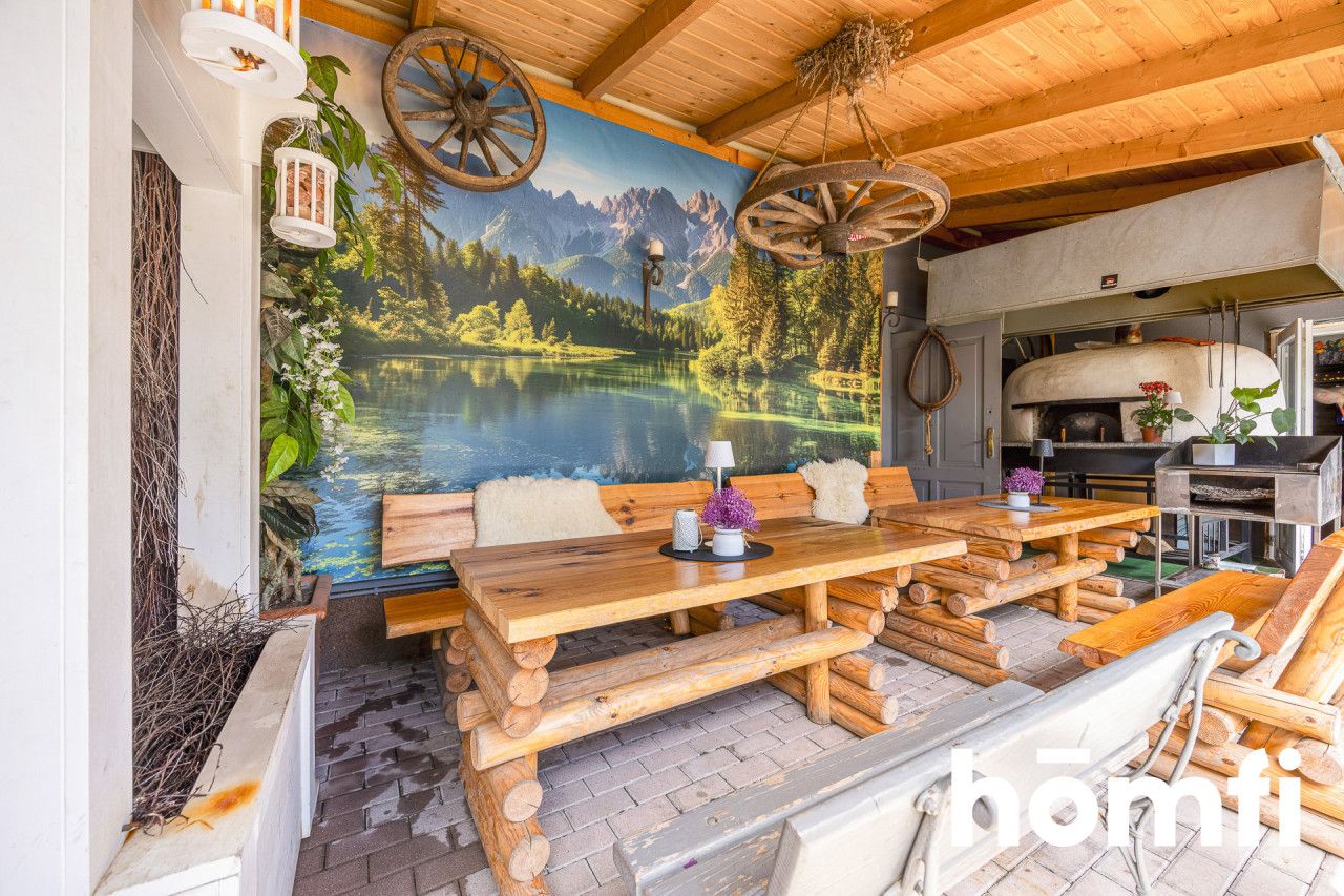 Hotel with a swimming pool, sauna, jacuzzi, salt cave and restaurant in Rzeszów - Комерційне приміщення - Продаж - Rzeszów, Budziwój