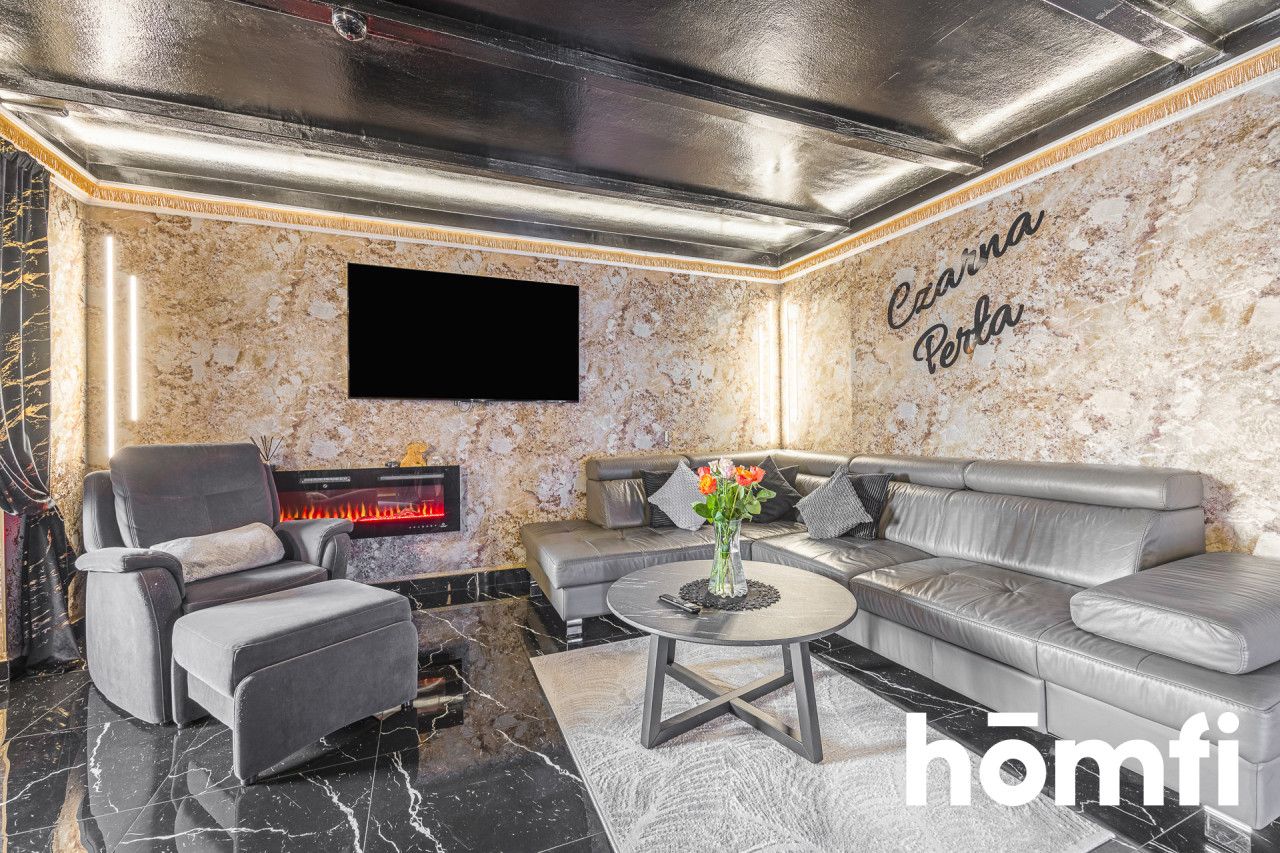 Hotel with a swimming pool, sauna, jacuzzi, salt cave and restaurant in Rzeszów - Комерційне приміщення - Продаж - Rzeszów, Budziwój