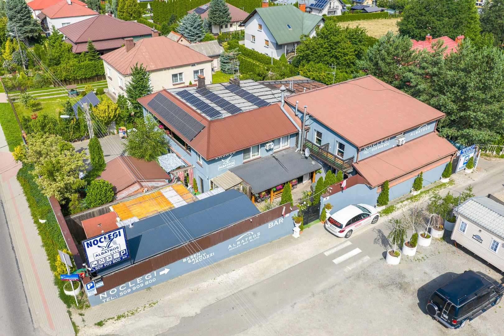 Na sprzedaż hotel z basenem, sauną, jacuzzi, grotą solną i restauracją w Rzeszowie - Lokal użytkowy - Sprzedaż - Rzeszów, Budziwój