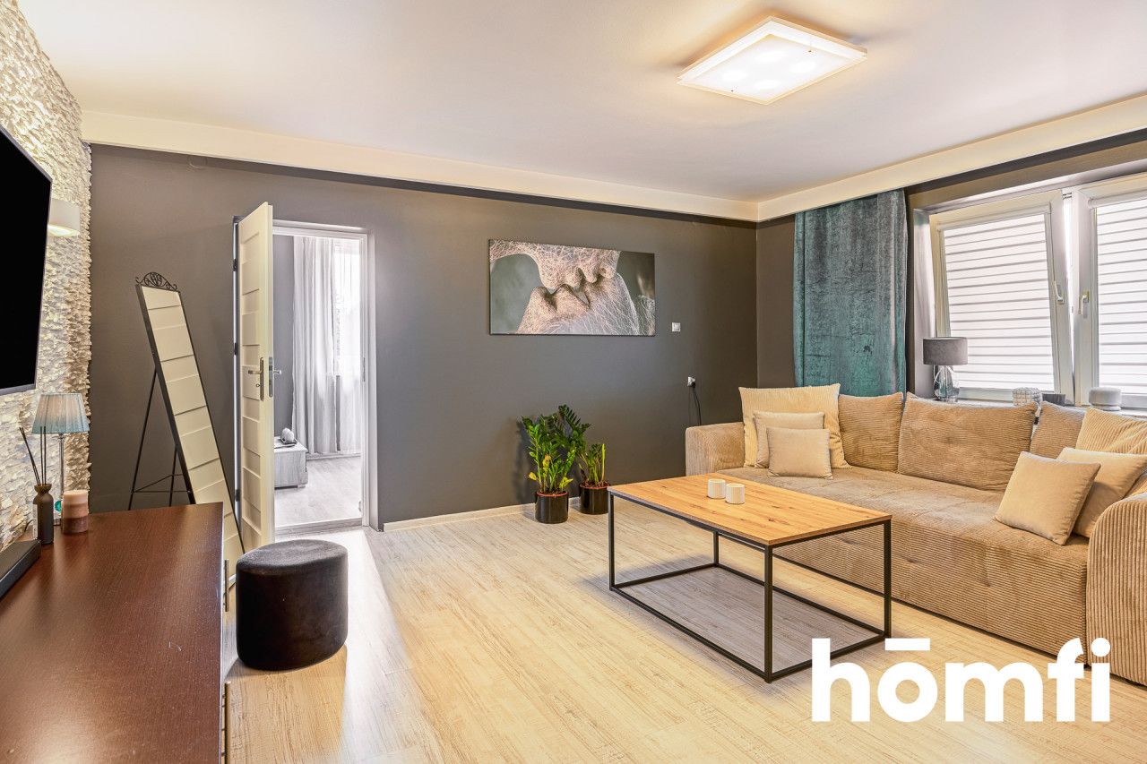 Hotel with a swimming pool, sauna, jacuzzi, salt cave and restaurant in Rzeszów - Комерційне приміщення - Продаж - Rzeszów, Budziwój