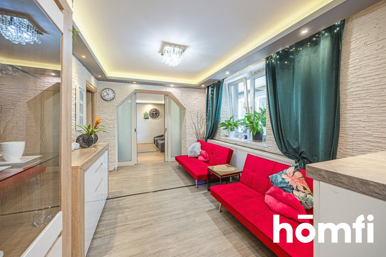 Hotel with a swimming pool, sauna, jacuzzi, salt cave and restaurant in Rzeszów - Комерційне приміщення - Продаж - Rzeszów, Budziwój