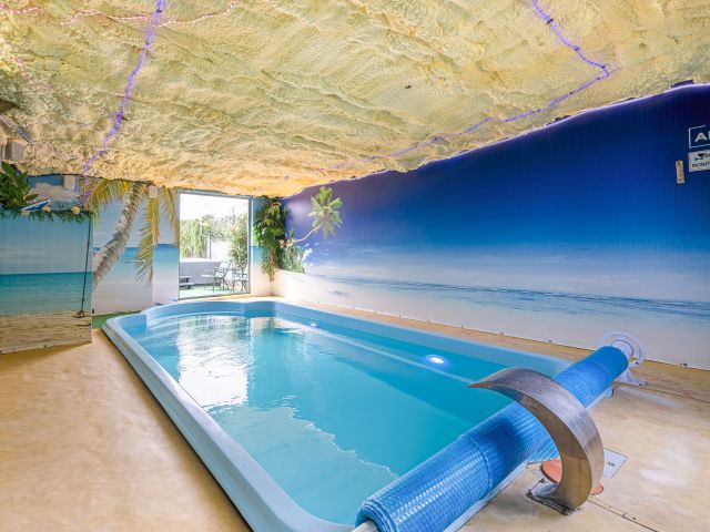 Na sprzedaż hotel z basenem, sauną, jacuzzi, grotą solną i restauracją w Rzeszowie - Lokal użytkowy - Sprzedaż - Rzeszów, Budziwój