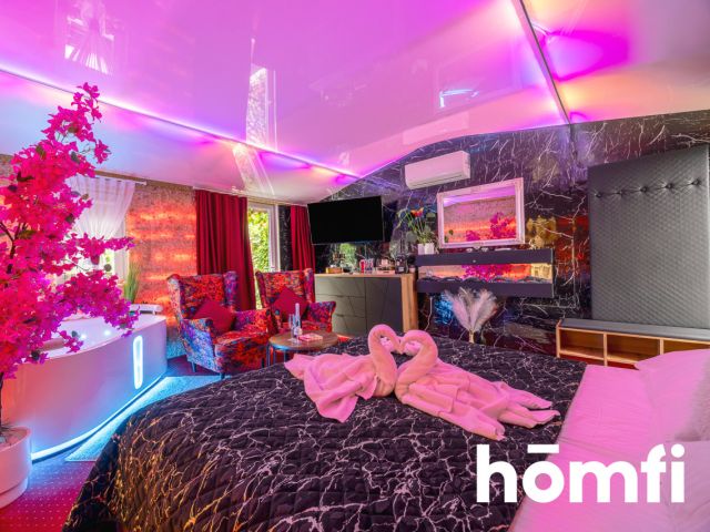 Hotel with a swimming pool, sauna, jacuzzi, salt cave and restaurant in Rzeszów - Комерційне приміщення - Продаж - Rzeszów, Budziwój