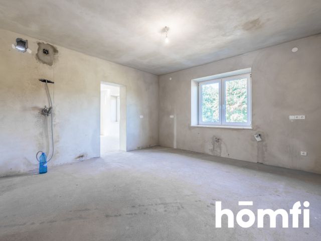 FOR SALE BEAUTIFULLY SITUATED HOUSE WITH LARGE GARAGE in Żołynia - Дім - Продаж - Łańcucki, Żołynia