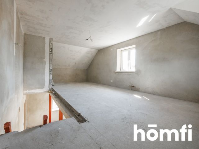 FOR SALE BEAUTIFULLY SITUATED HOUSE WITH LARGE GARAGE in Żołynia - House - Sale - Łańcucki, Żołynia