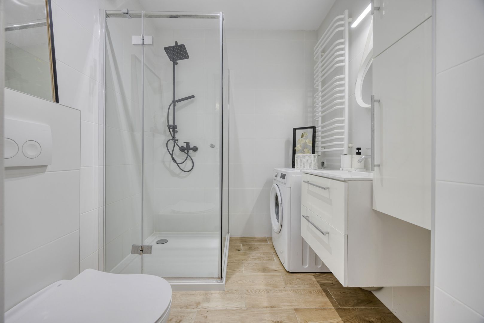 3 pokoje| miejsce postojowe| klimatyzacja|Bałtycka - Mieszkanie - Wynajem - Rzeszów, Wilkowyja