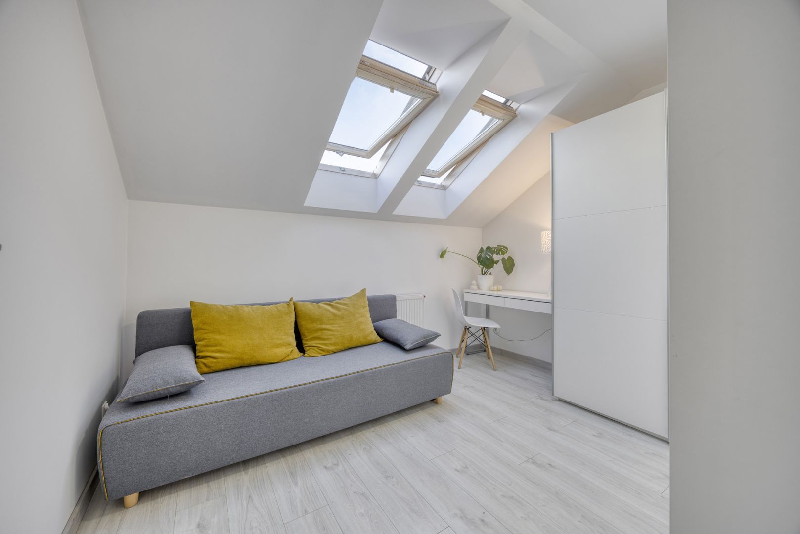 3 pokoje| miejsce postojowe| klimatyzacja|Bałtycka - Mieszkanie - Wynajem - Rzeszów, Wilkowyja