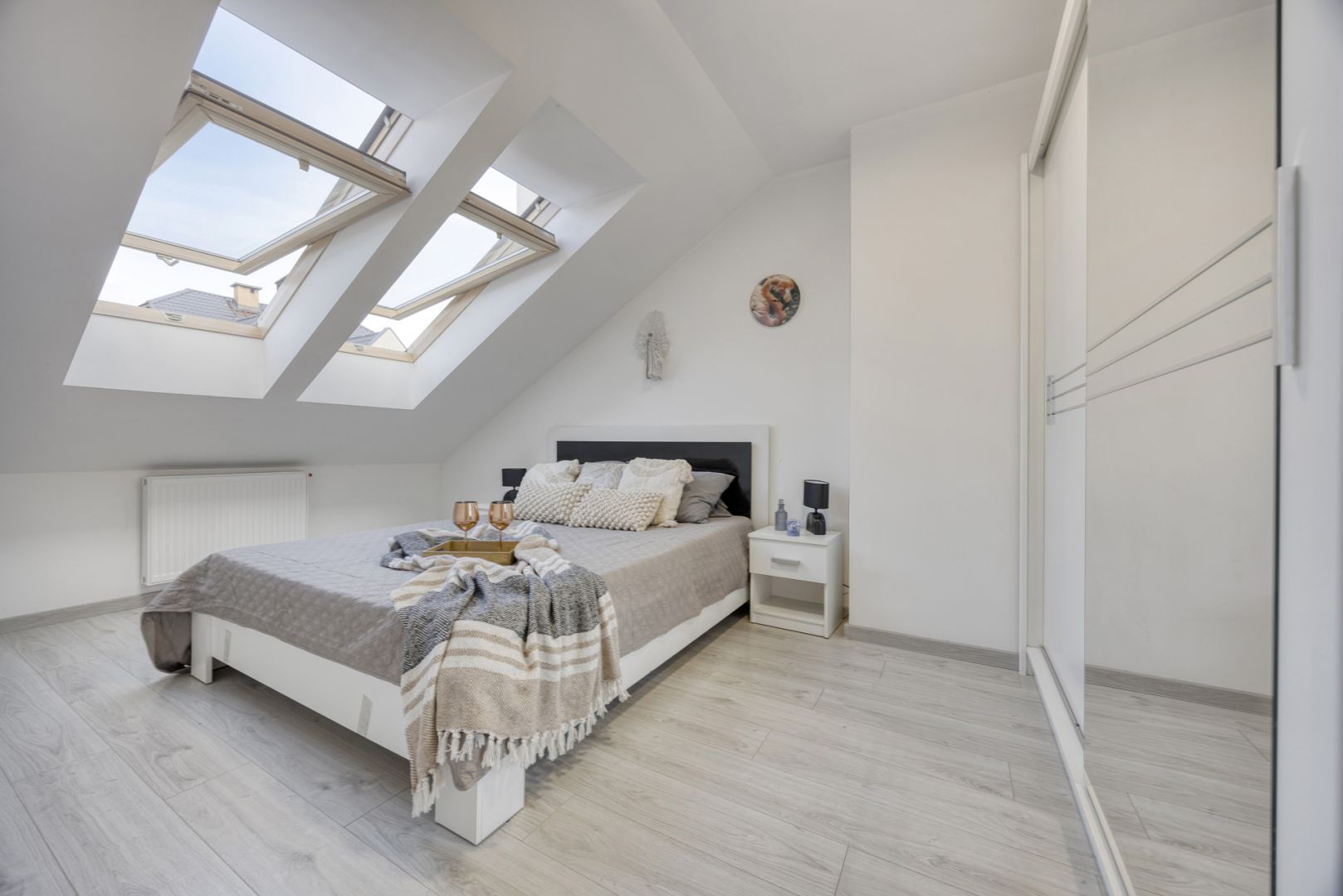 3 pokoje| miejsce postojowe| klimatyzacja|Bałtycka - Mieszkanie - Wynajem - Rzeszów, Wilkowyja