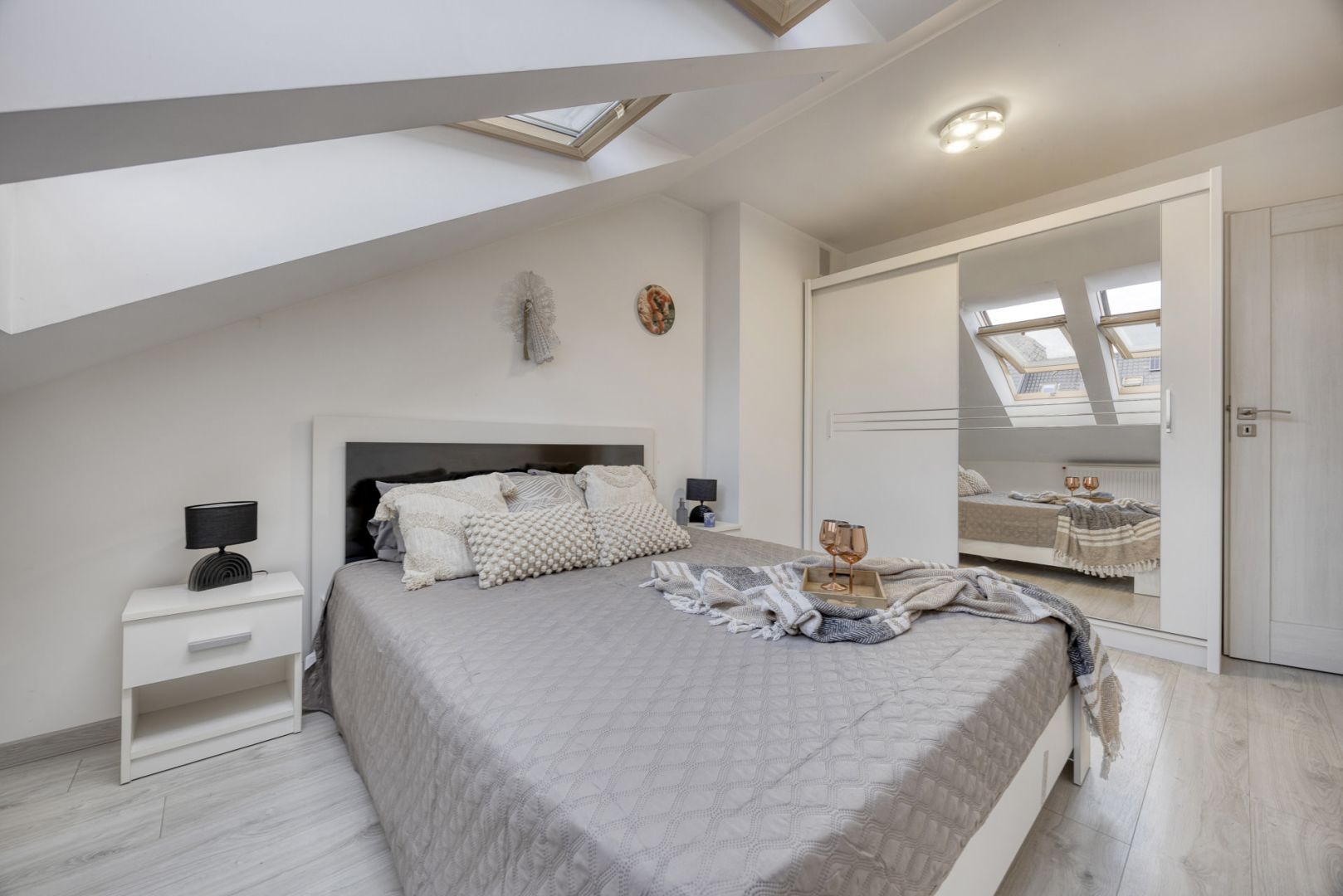 3 pokoje| miejsce postojowe| klimatyzacja|Bałtycka - Mieszkanie - Wynajem - Rzeszów, Wilkowyja