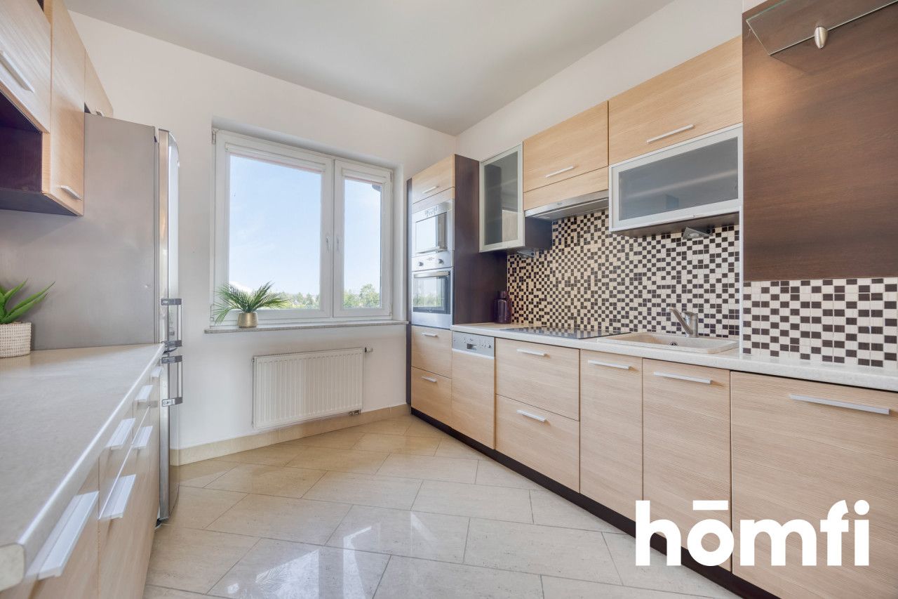 5-Room Apartment Perfect for Investment - Квартира - Продаж - Rzeszów, Zalesie