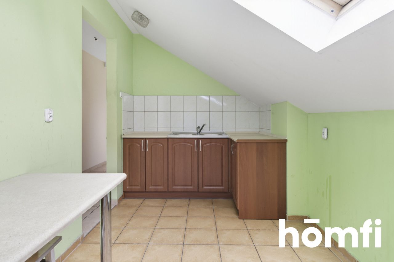 Wolnostojący dom z dużym potencjałem - Dom - Sprzedaż - Kielce, Barwinek