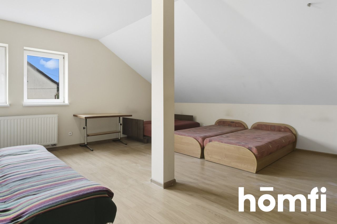 Wolnostojący dom z dużym potencjałem - Dom - Sprzedaż - Kielce, Barwinek