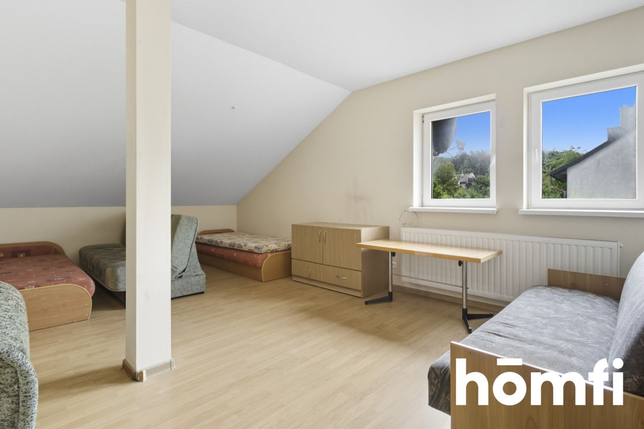 Wolnostojący dom z dużym potencjałem - Dom - Sprzedaż - Kielce, Barwinek