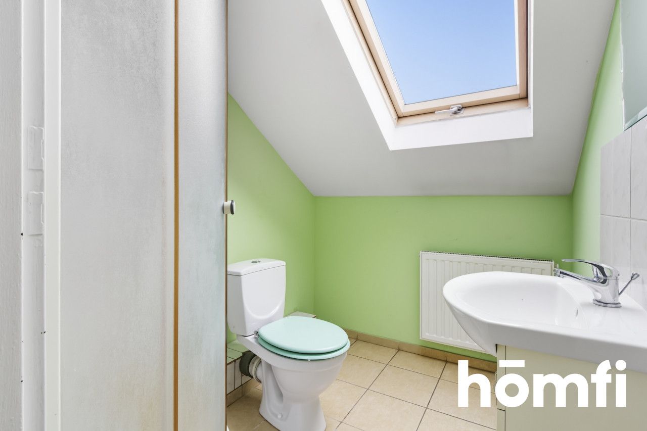 Wolnostojący dom z dużym potencjałem - Dom - Sprzedaż - Kielce, Barwinek