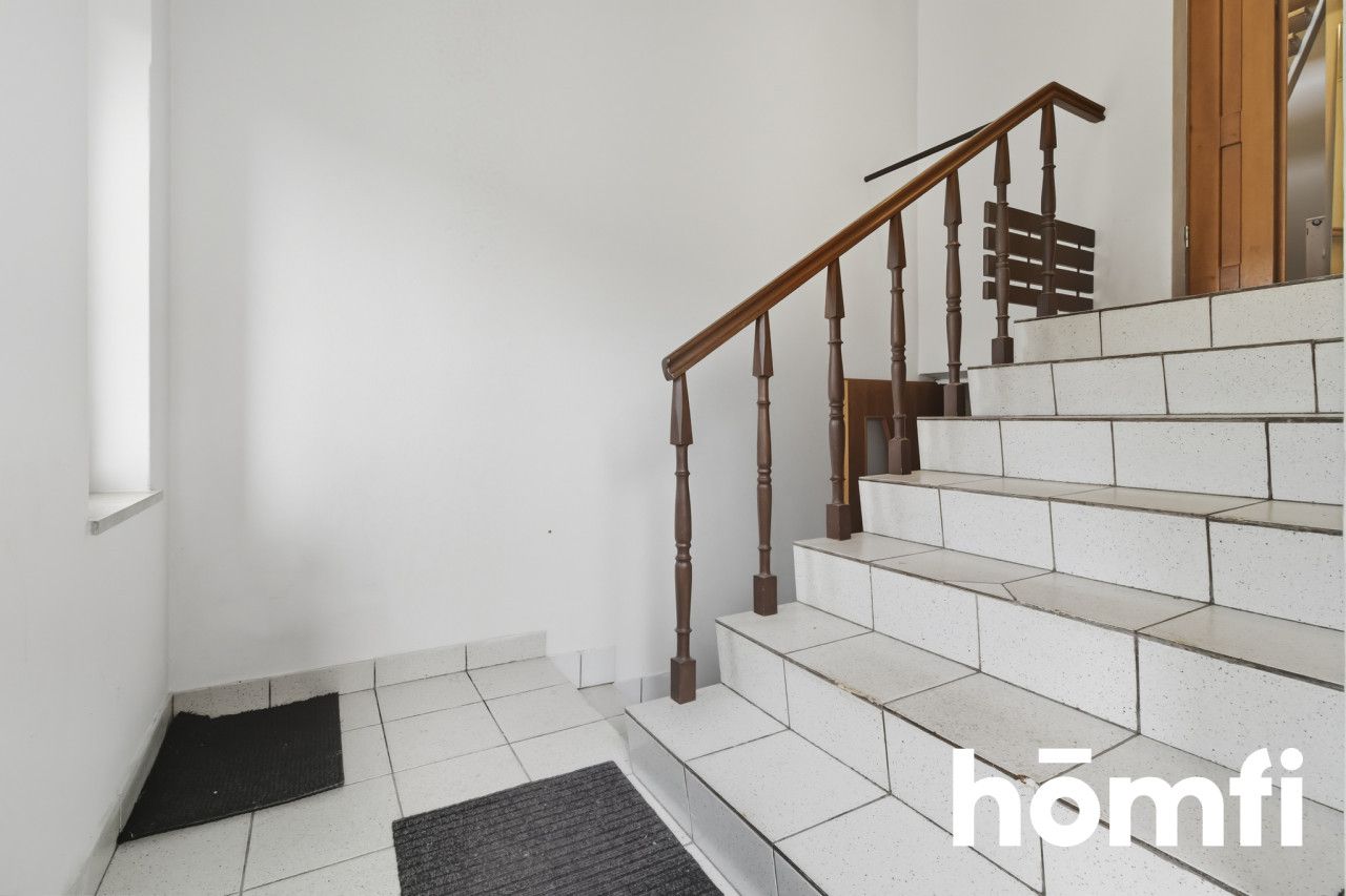 Wolnostojący dom z dużym potencjałem - Dom - Sprzedaż - Kielce, Barwinek