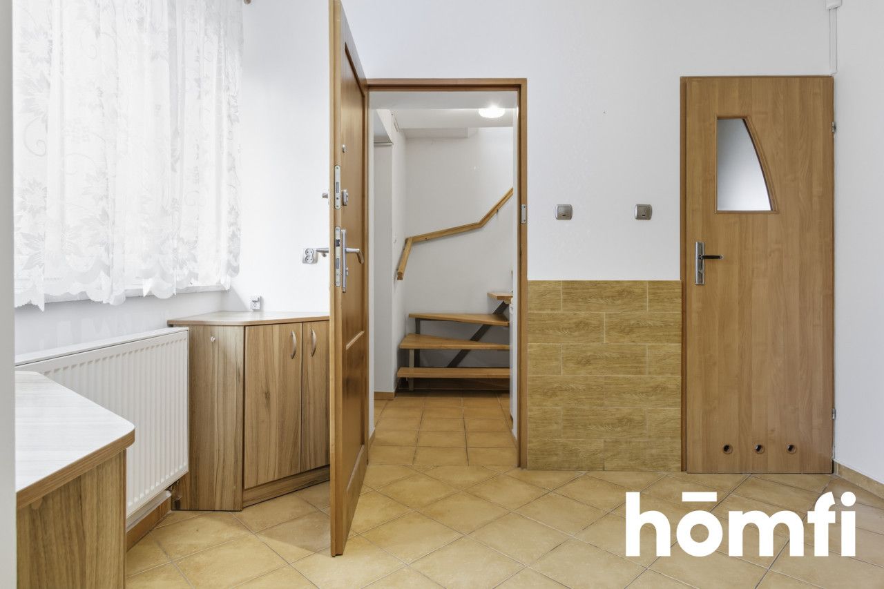 Wolnostojący dom z dużym potencjałem - Dom - Sprzedaż - Kielce, Barwinek