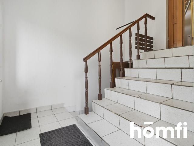 Wolnostojący dom z dużym potencjałem - Dom - Sprzedaż - Kielce, Barwinek