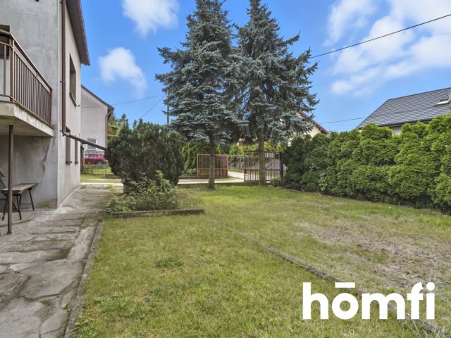 Wolnostojący dom z dużym potencjałem - Dom - Sprzedaż - Kielce, Barwinek