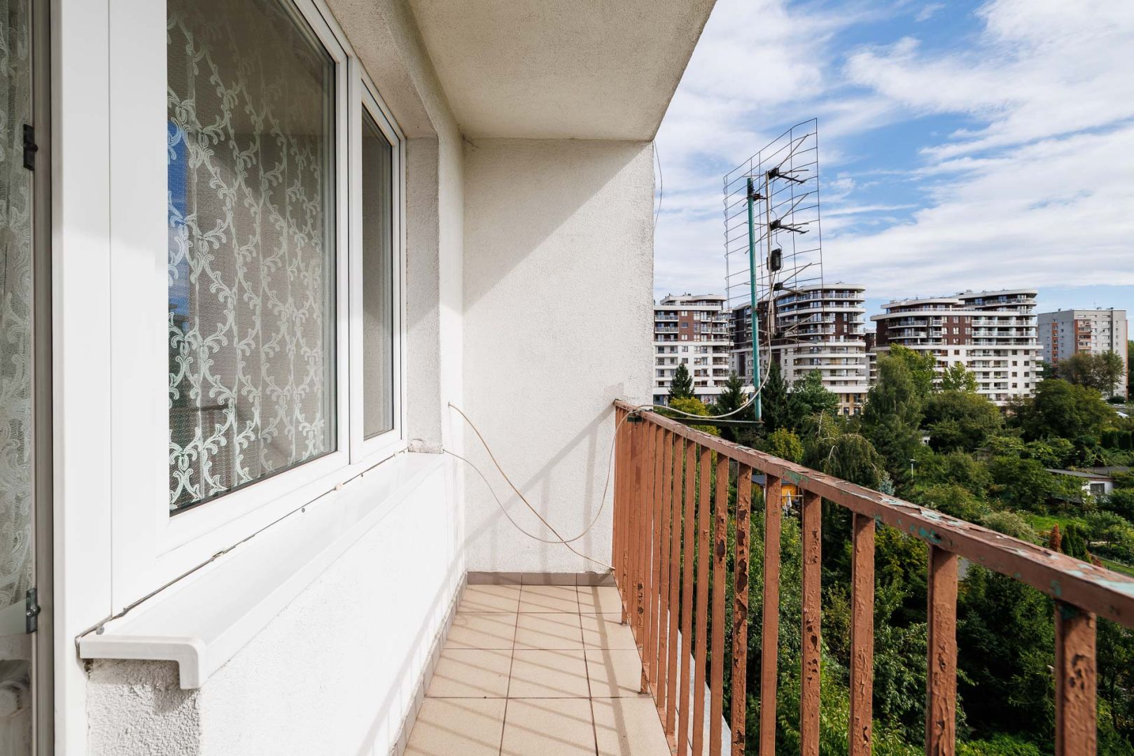 2-room apartment with loggia and storage unit | Excellent transport links, Mogilska Street - Apartment - Sale - Kraków, Śródmieście / Grzegórzki