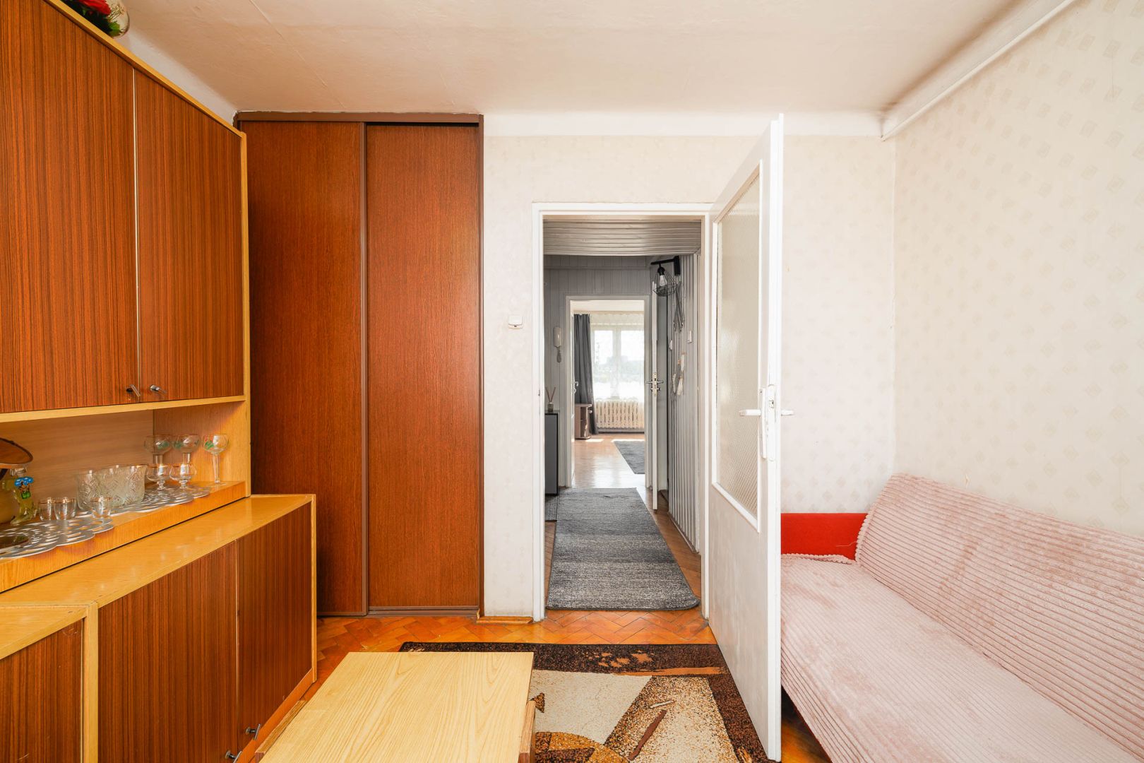 2-room apartment with loggia and storage unit | Excellent transport links, Mogilska Street - Apartment - Sale - Kraków, Śródmieście / Grzegórzki