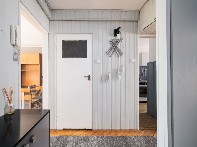 2-room apartment with loggia and storage unit | Excellent transport links, Mogilska Street - Квартира - Продаж - Kraków, Śródmieście / Grzegórzki