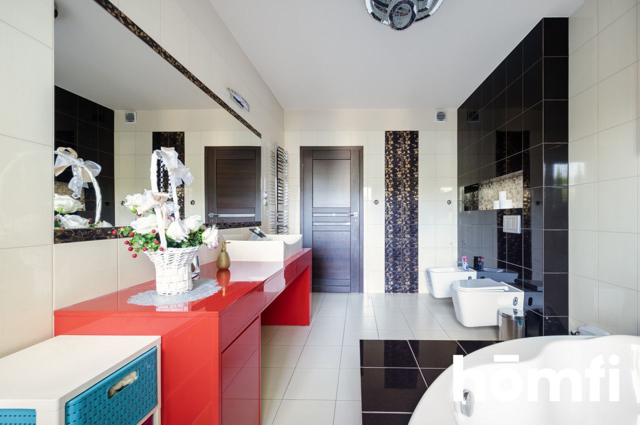 Piękna nieruchomości w sercu Spalskiego PK - Dom - Sprzedaż - Tomaszowski, Budziszewice