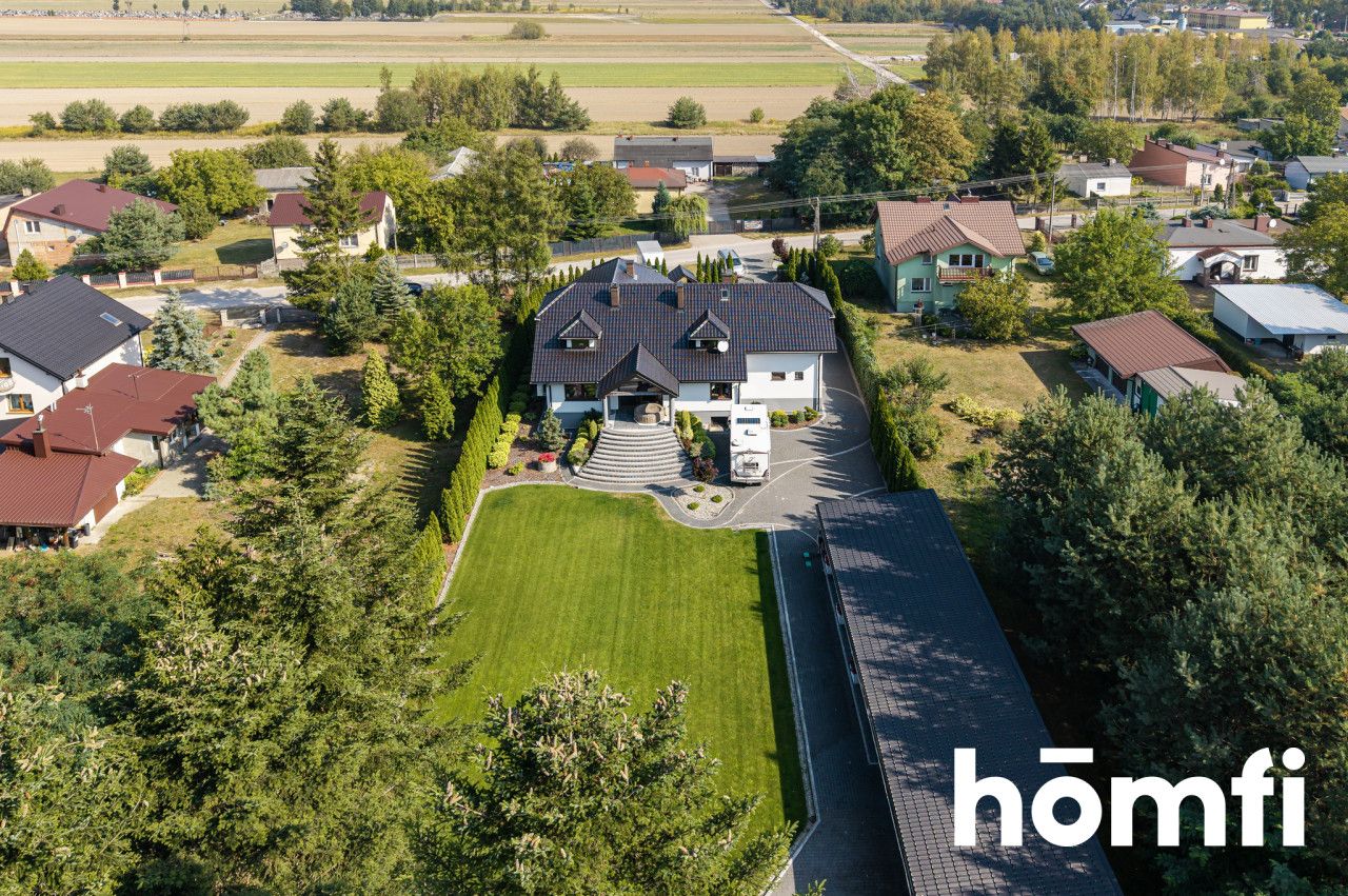 Piękna nieruchomości w sercu Spalskiego PK - Dom - Sprzedaż - Tomaszowski, Budziszewice