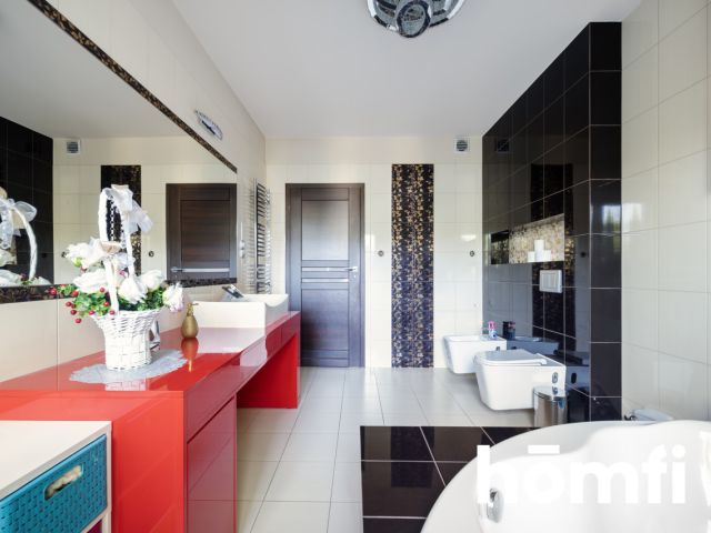 Piękna nieruchomości w sercu Spalskiego PK - Dom - Sprzedaż - Tomaszowski, Budziszewice