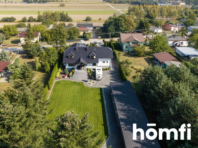 Piękna nieruchomości w sercu Spalskiego PK - Dom - Sprzedaż - Tomaszowski, Budziszewice