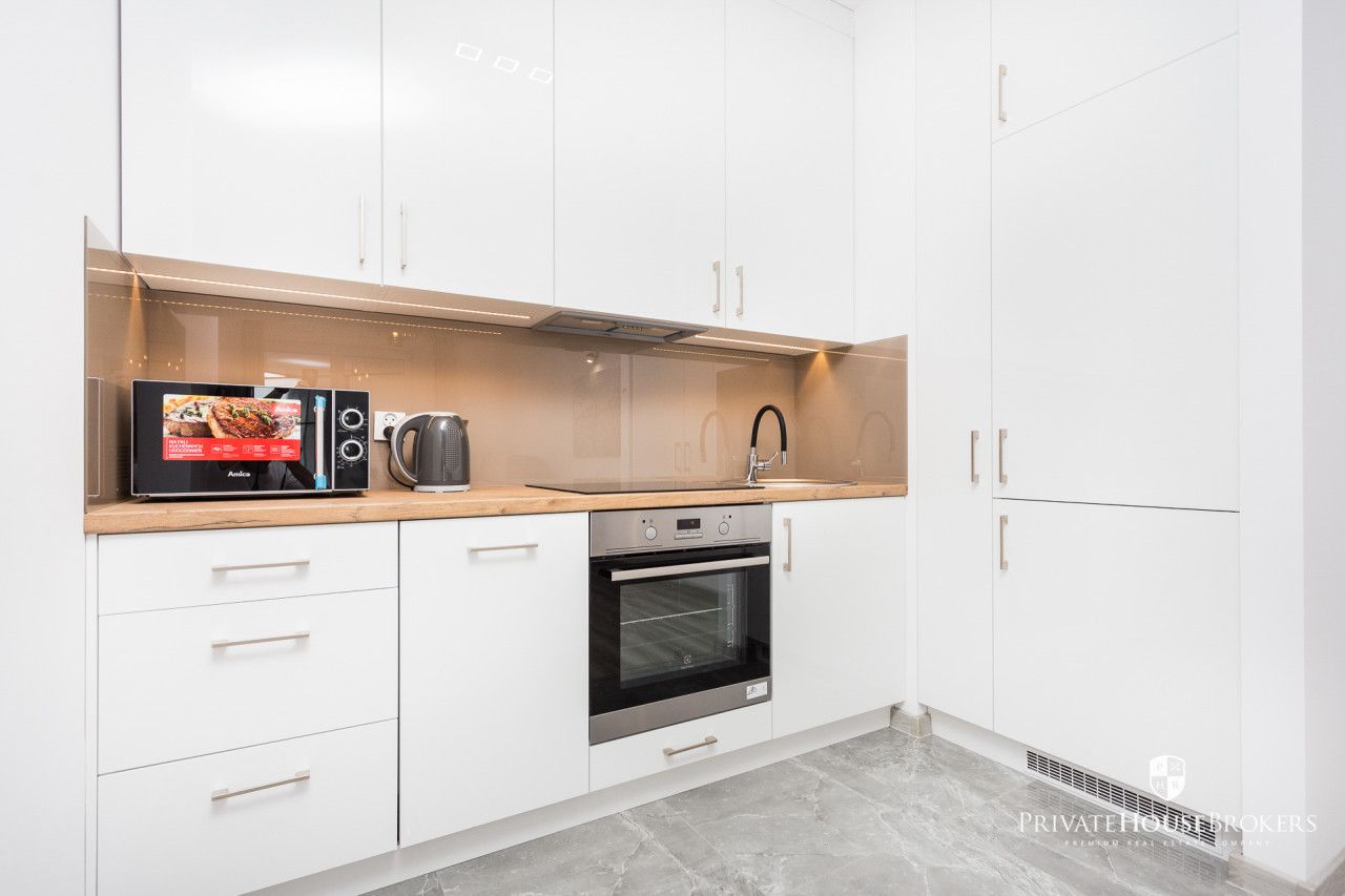 3 rooms, Barska str/ ICE, Forum - Квартира - Оренда - Kraków, Podgórze / Dębniki