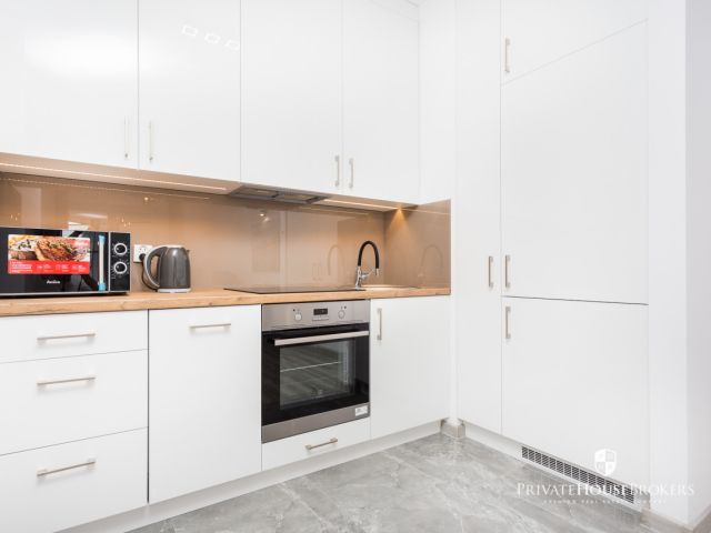 3 rooms, Barska str/ ICE, Forum - Квартира - Оренда - Kraków, Podgórze / Dębniki