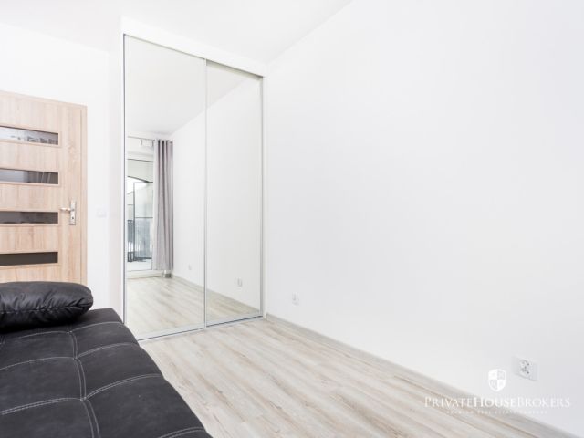 3 rooms, Barska str/ ICE, Forum - Квартира - Оренда - Kraków, Podgórze / Dębniki