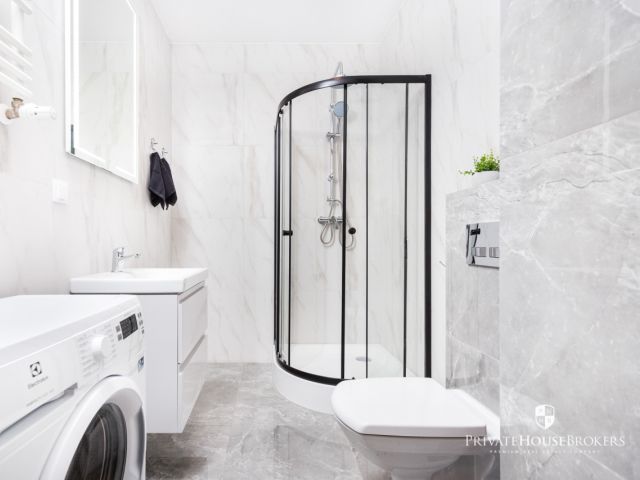 3 rooms, Barska str/ ICE, Forum - Квартира - Оренда - Kraków, Podgórze / Dębniki