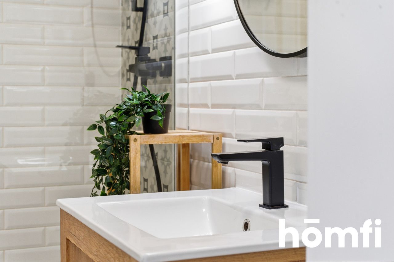 2 pokoje przy Chorzowskiej z balkonem, komórką lok. i garażem - Mieszkanie - Sprzedaż - Katowice, Dąb