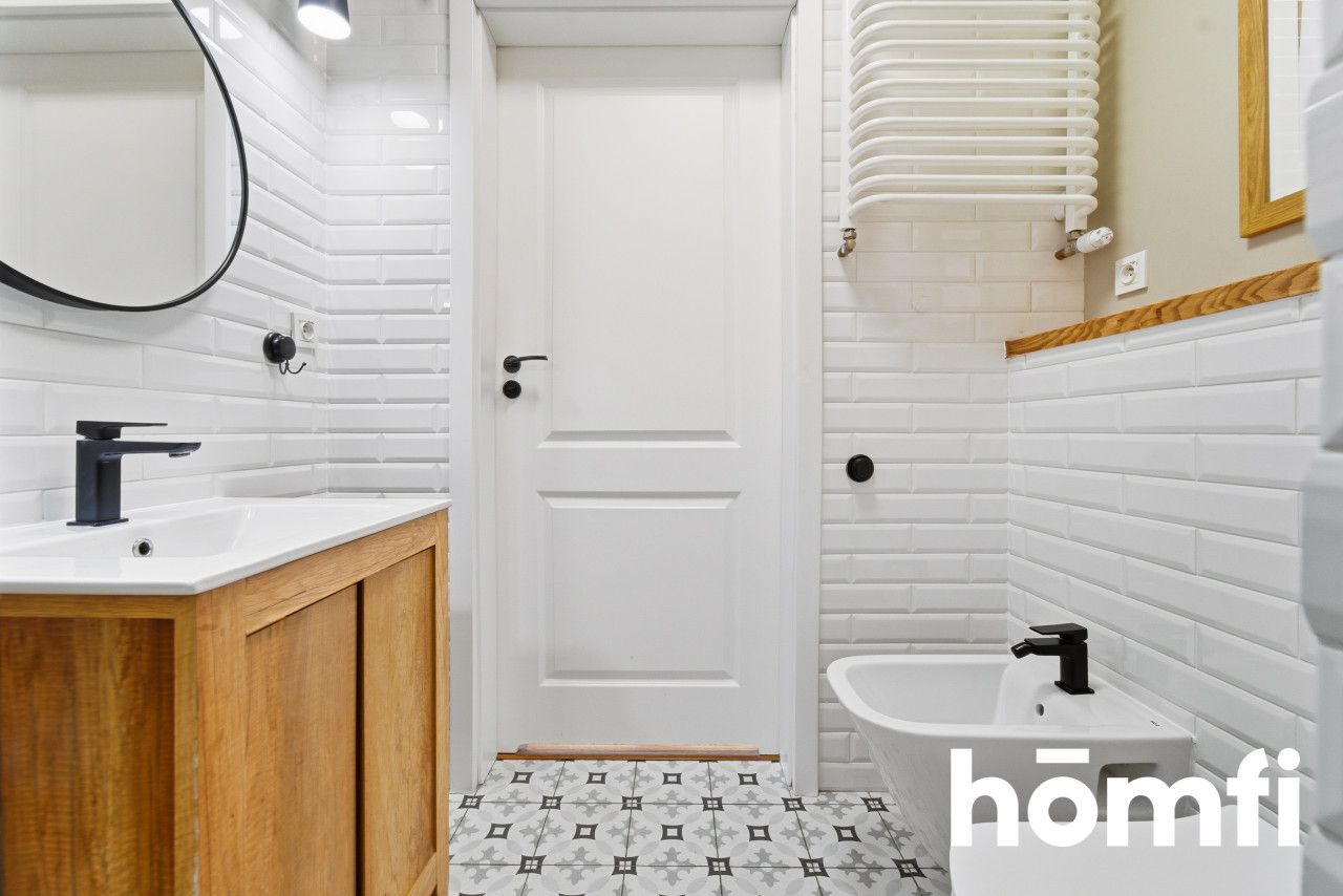 2 pokoje przy Chorzowskiej z balkonem, komórką lok. i garażem - Mieszkanie - Sprzedaż - Katowice, Dąb