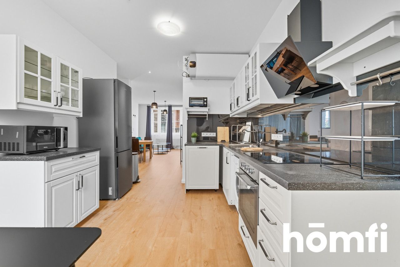 4 pokojowe mieszkanie na 1 piętrze w kamienicy z windą Wojewódzka 23 Katowice - Mieszkanie - Wynajem - Katowice, Śródmieście