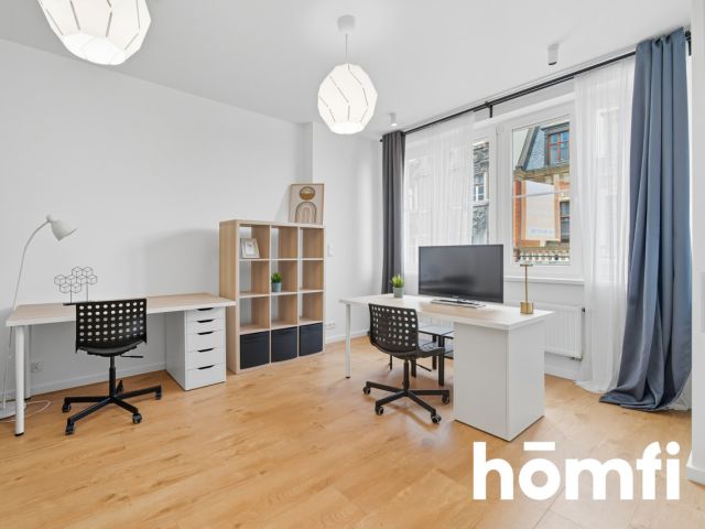 4 pokojowe mieszkanie na 1 piętrze w kamienicy z windą Wojewódzka 23 Katowice - Mieszkanie - Wynajem - Katowice, Śródmieście