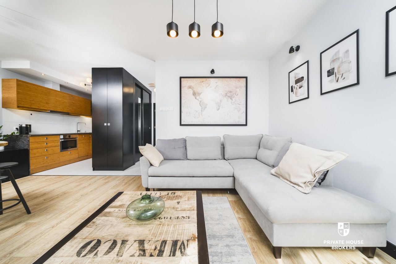 Spacious studio flat at Piwna street - Apartment - Rent - Kraków, Podgórze