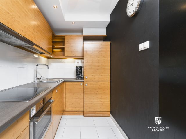 Spacious studio flat at Piwna street - Apartment - Rent - Kraków, Podgórze