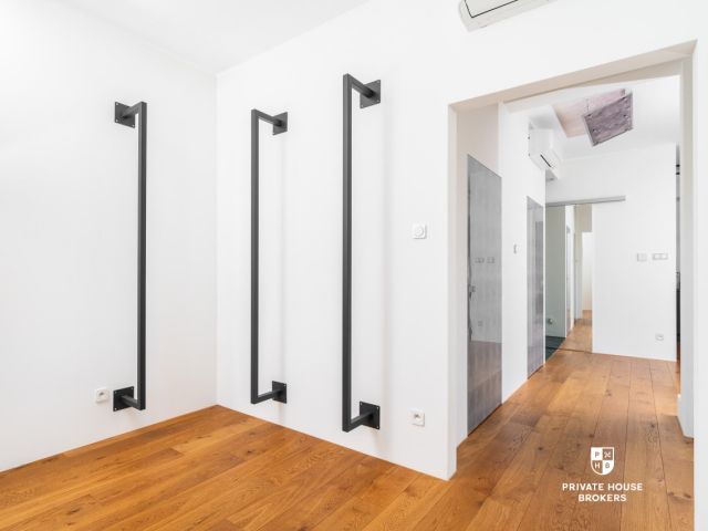 Top-floor open space byWola Justowska | 60.77 m² | Artistic finishes - Apartment - Sale - Kraków, Krowodrza / Wola Justowska
