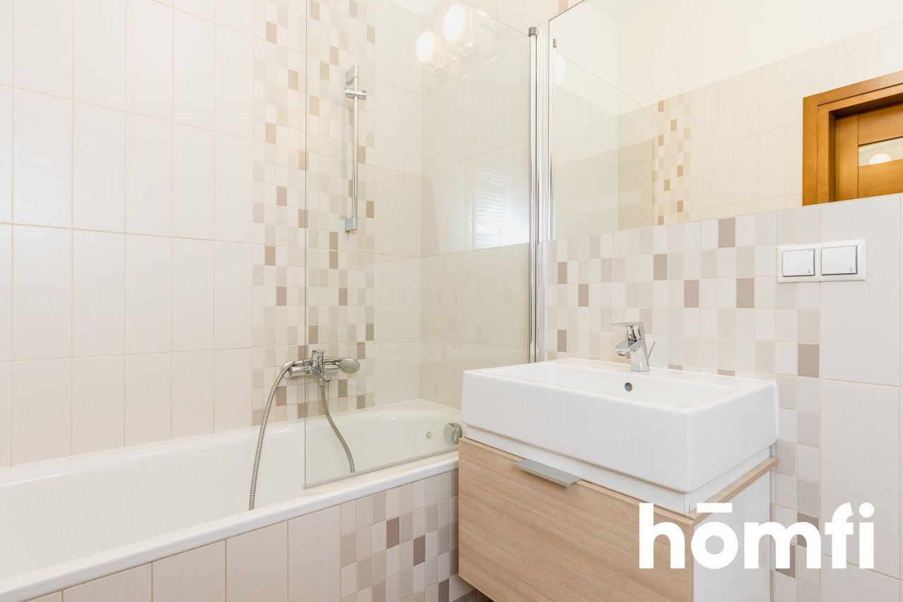 Wyjątkowy apartamnt w sercu miasta z garażem podziemnym - Mieszkanie - Wynajem - Warszawa, Śródmieście / Muranów