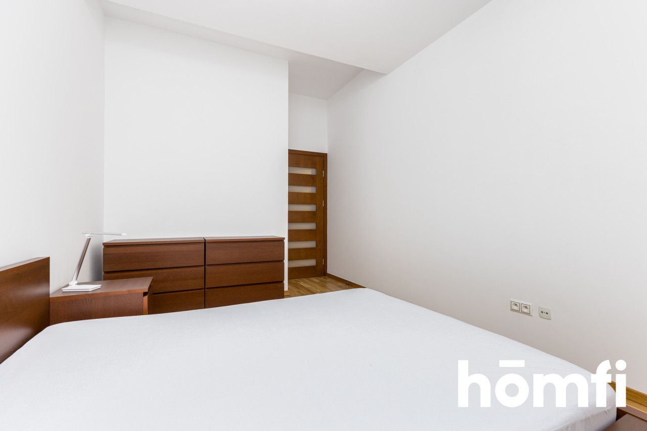 Wyjątkowy apartamnt w sercu miasta z garażem podziemnym - Mieszkanie - Wynajem - Warszawa, Śródmieście / Muranów