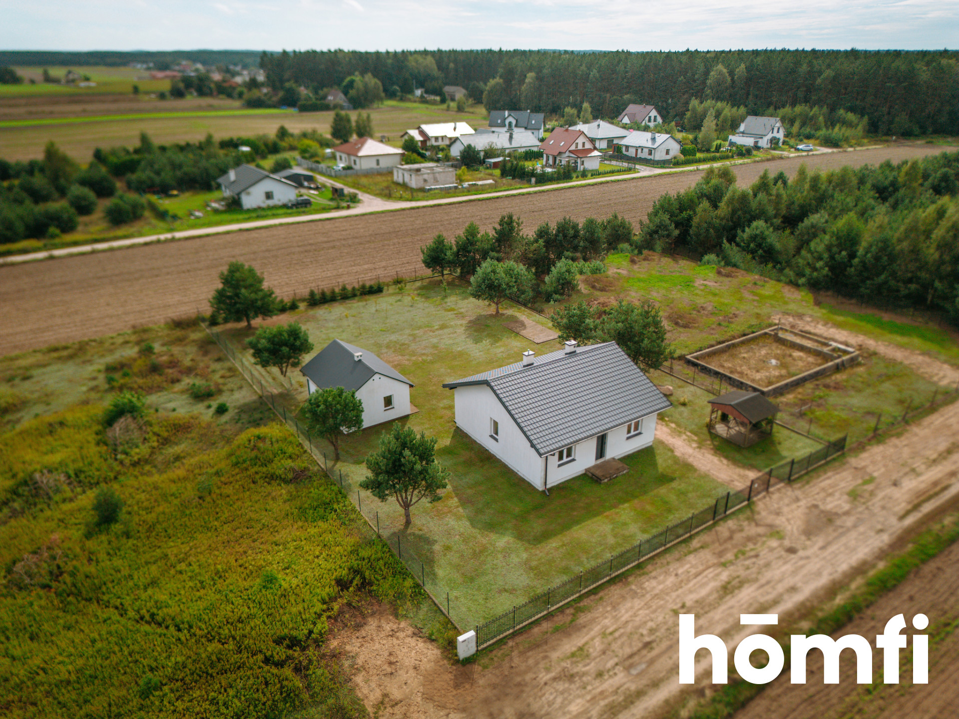 Detached house with a garage on a 1500m2 plot - House - Sale - Toruński, Obrowo / Kawęczyn