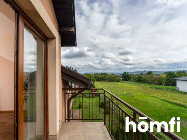 Dom na siedzibę firmy lub inwestycję pod wynajem, możliwość dokupienia drugiej części bliźniaka - Dom - Sprzedaż - Kraków, Krowodrza / Bronowice